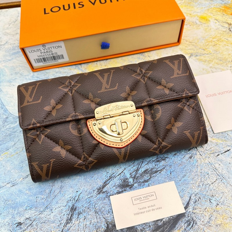 LV Wallets 134